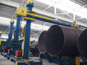 Column welding manipulator